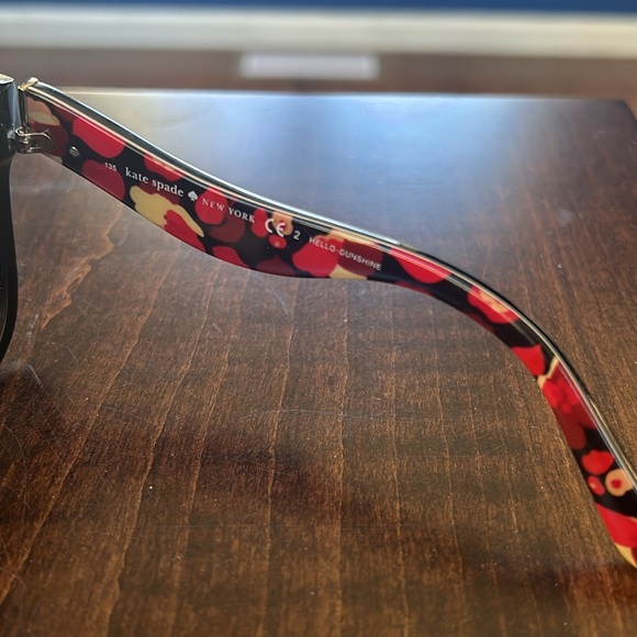 Kate Spade sunglasses - Picture 7 of 9